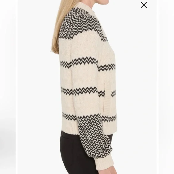 NWT (size L) Zigzag Knit Bomber Jacket
NIC+ZOE - Picture 3 of 8
